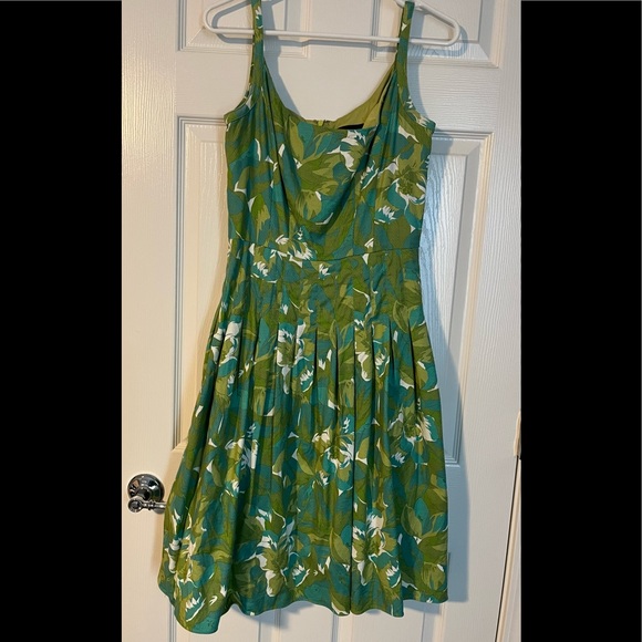 Adrianna Papell Dresses & Skirts - SALE! Adrianna Papell Dress w/ FREE Shoes